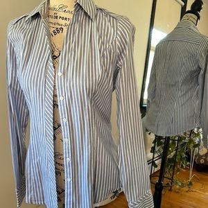 Express Button down top